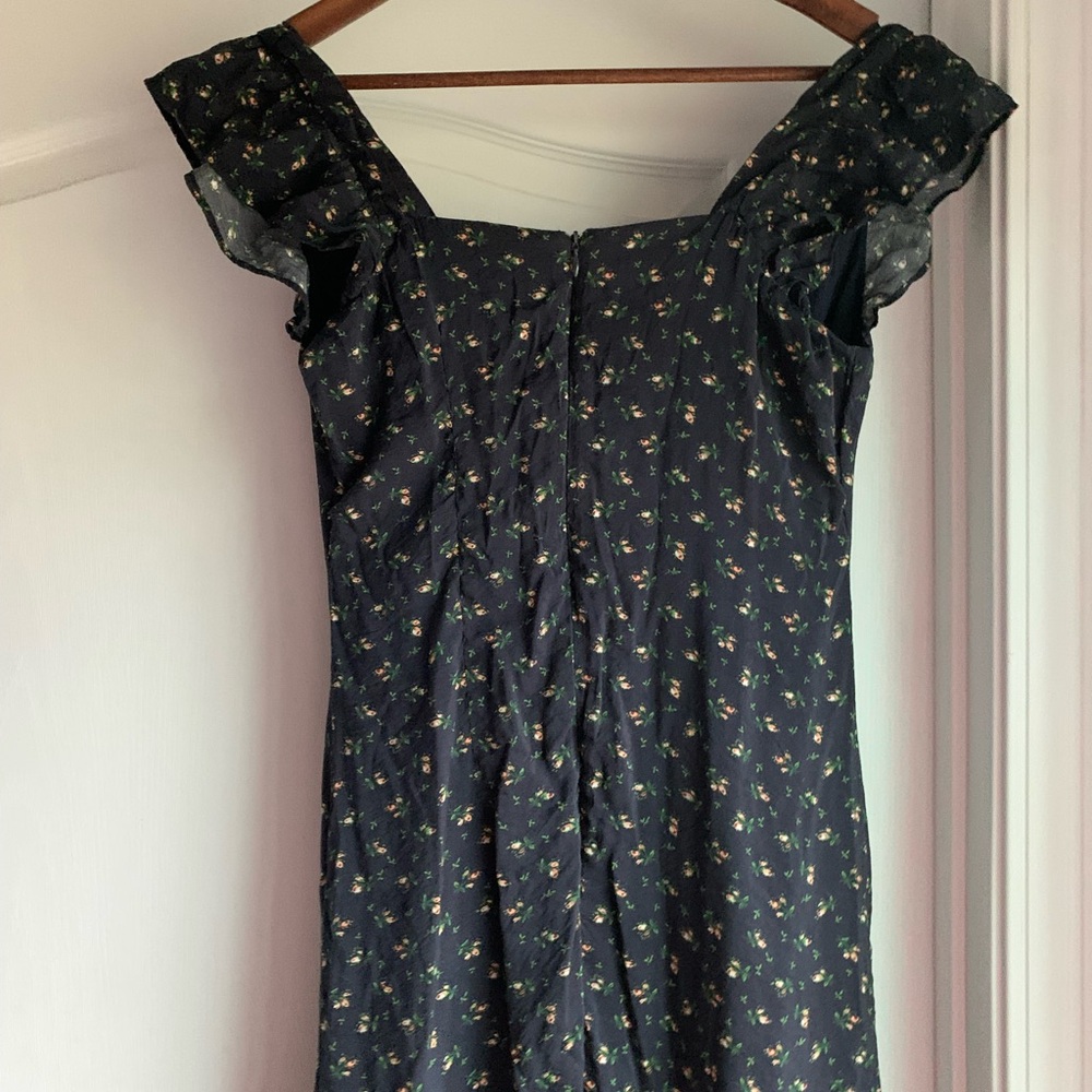 Worth collective emery dress in navy floral - Picture 7 of 11